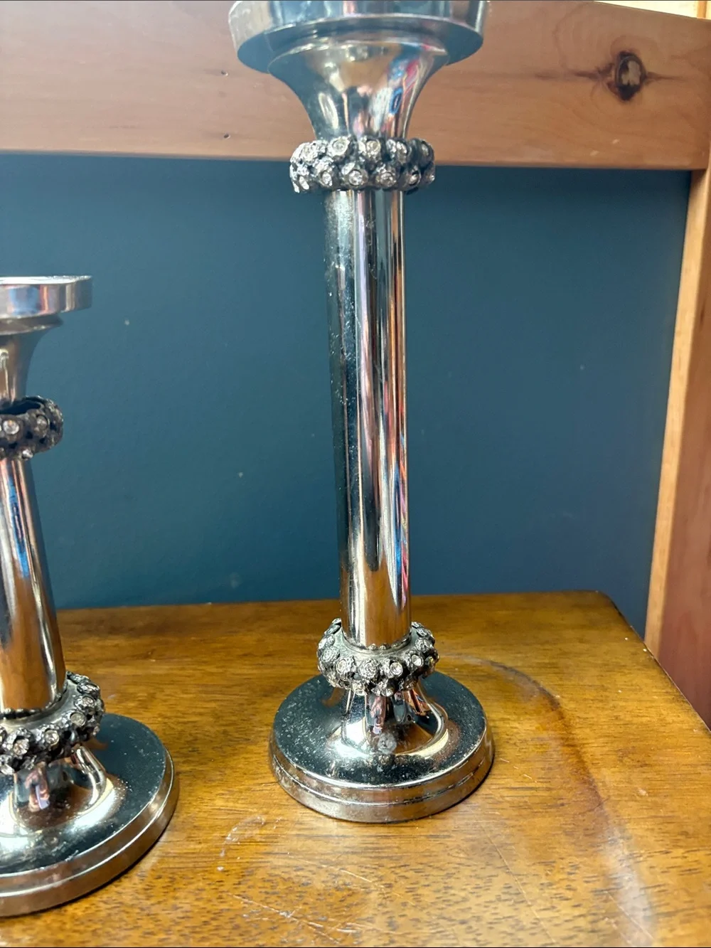 Candlesticks with crystals set